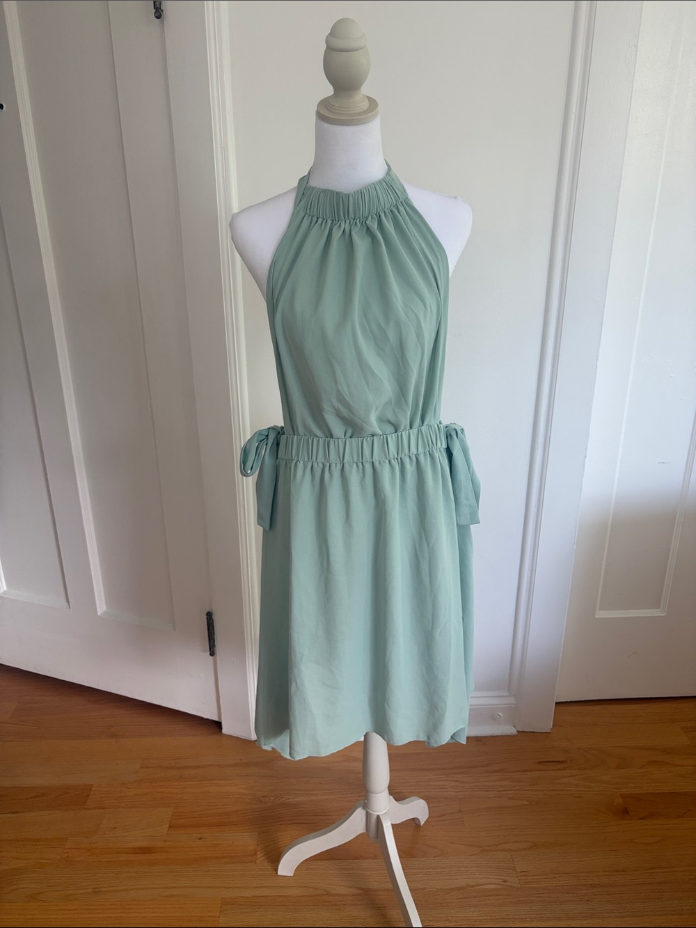 Sage Green Halter Tie-Waist Dress SZ L 8-10